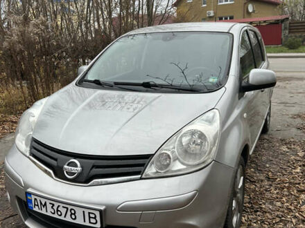Серый Ниссан Ноут, объемом двигателя 1.4 л и пробегом 141 тыс. км за 5800 $, фото 1 на Automoto.ua