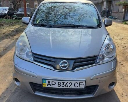 Серый Ниссан Ноут, объемом двигателя 1.39 л и пробегом 138 тыс. км за 8000 $, фото 1 на Automoto.ua