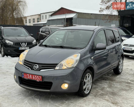 Серый Ниссан Ноут, объемом двигателя 1.6 л и пробегом 210 тыс. км за 7950 $, фото 1 на Automoto.ua