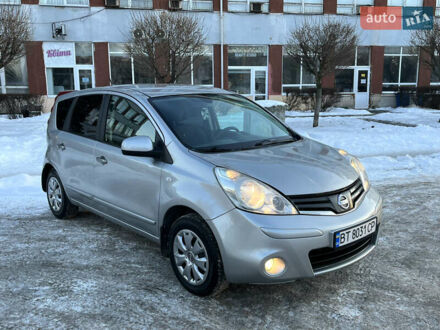 Серый Ниссан Ноут, объемом двигателя 1.4 л и пробегом 265 тыс. км за 4750 $, фото 1 на Automoto.ua
