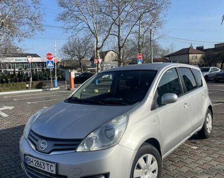 Сірий Ніссан Ноут, об'ємом двигуна 1.39 л та пробігом 74 тис. км за 7000 $, фото 1 на Automoto.ua