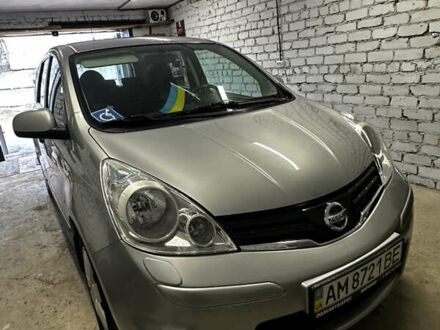 Серый Ниссан Ноут, объемом двигателя 1.39 л и пробегом 120 тыс. км за 7300 $, фото 1 на Automoto.ua