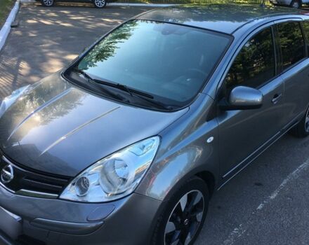 Сірий Ніссан Ноут, об'ємом двигуна 1.6 л та пробігом 45 тис. км за 11000 $, фото 1 на Automoto.ua