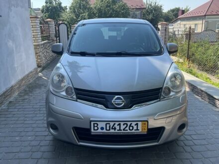 Сірий Ніссан Ноут, об'ємом двигуна 1.4 л та пробігом 193 тис. км за 5300 $, фото 1 на Automoto.ua