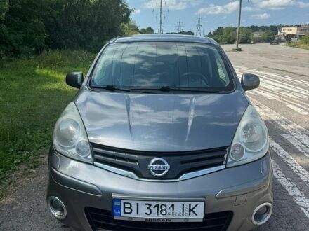 Сірий Ніссан Ноут, об'ємом двигуна 1.6 л та пробігом 205 тис. км за 7400 $, фото 1 на Automoto.ua