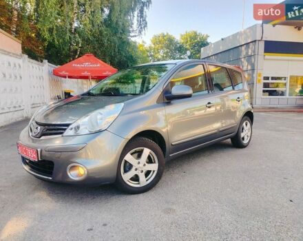Сірий Ніссан Ноут, об'ємом двигуна 1.6 л та пробігом 157 тис. км за 9990 $, фото 1 на Automoto.ua