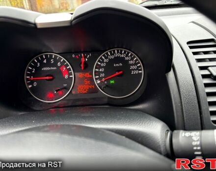 Серый Ниссан Ноут, объемом двигателя 1.4 л и пробегом 210 тыс. км за 6500 $, фото 1 на Automoto.ua