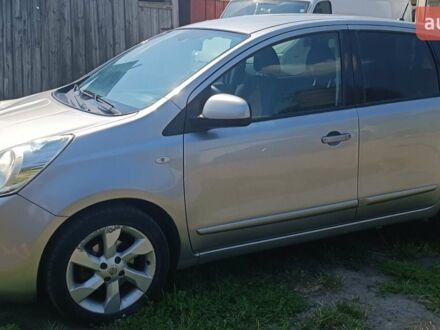 Сірий Ніссан Ноут, об'ємом двигуна 1.46 л та пробігом 132 тис. км за 7300 $, фото 1 на Automoto.ua