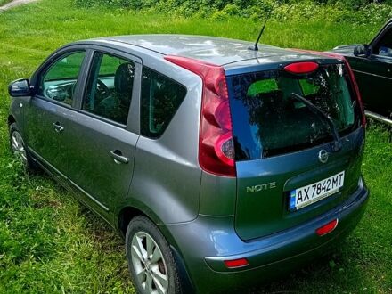 Сірий Ніссан Ноут, об'ємом двигуна 1.4 л та пробігом 190 тис. км за 6000 $, фото 1 на Automoto.ua