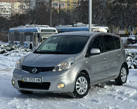 Серый Ниссан Ноут, объемом двигателя 1.6 л и пробегом 93 тыс. км за 7900 $, фото 1 на Automoto.ua