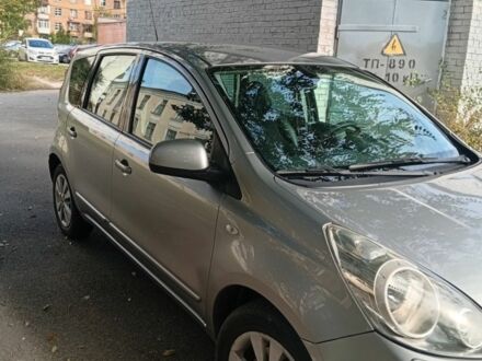 Сірий Ніссан Ноут, об'ємом двигуна 1.4 л та пробігом 179 тис. км за 6300 $, фото 1 на Automoto.ua