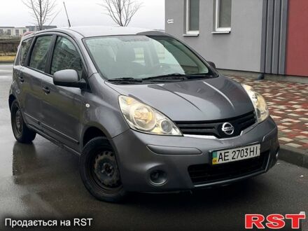 Серый Ниссан Ноут, объемом двигателя 1.4 л и пробегом 295 тыс. км за 4500 $, фото 1 на Automoto.ua