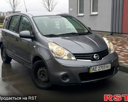 Серый Ниссан Ноут, объемом двигателя 1.4 л и пробегом 295 тыс. км за 4500 $, фото 1 на Automoto.ua