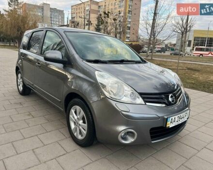 Сірий Ніссан Ноут, об'ємом двигуна 1.6 л та пробігом 84 тис. км за 10400 $, фото 1 на Automoto.ua