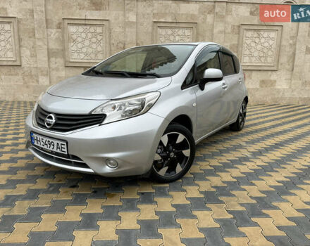 Серый Ниссан Ноут, объемом двигателя 1.2 л и пробегом 27 тыс. км за 7400 $, фото 1 на Automoto.ua