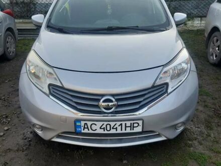 Серый Ниссан Ноут, объемом двигателя 1.6 л и пробегом 148 тыс. км за 7500 $, фото 1 на Automoto.ua