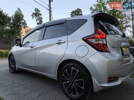 Серый Ниссан Ноут, объемом двигателя 1.2 л и пробегом 55 тыс. км за 12400 $, фото 1 на Automoto.ua