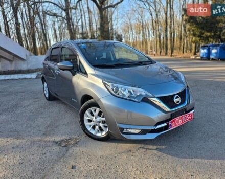 Серый Ниссан Ноут, объемом двигателя 1.2 л и пробегом 81 тыс. км за 12500 $, фото 1 на Automoto.ua