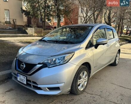 Серый Ниссан Ноут, объемом двигателя 1.2 л и пробегом 103 тыс. км за 11900 $, фото 1 на Automoto.ua