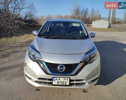 Серый Ниссан Ноут, объемом двигателя 1.2 л и пробегом 41 тыс. км за 9200 $, фото 1 на Automoto.ua