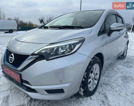 Серый Ниссан Ноут, объемом двигателя 1.2 л и пробегом 93 тыс. км за 11600 $, фото 1 на Automoto.ua