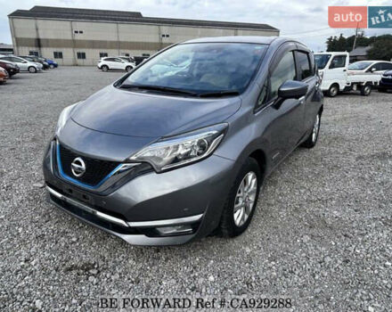 Серый Ниссан Ноут, объемом двигателя 1.2 л и пробегом 31 тыс. км за 12000 $, фото 1 на Automoto.ua