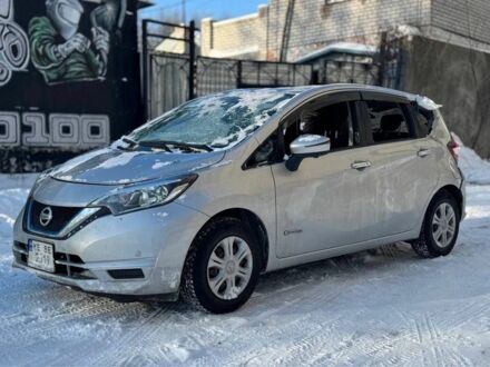 Сірий Ніссан Ноут, об'ємом двигуна 1.2 л та пробігом 37 тис. км за 5700 $, фото 1 на Automoto.ua