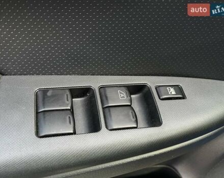 Синий Ниссан Ноут, объемом двигателя 1.6 л и пробегом 196 тыс. км за 6490 $, фото 12 на Automoto.ua