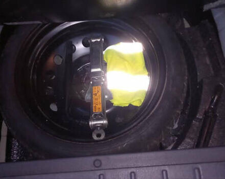 Синій Ніссан Ноут, об'ємом двигуна 1.6 л та пробігом 187 тис. км за 6950 $, фото 28 на Automoto.ua