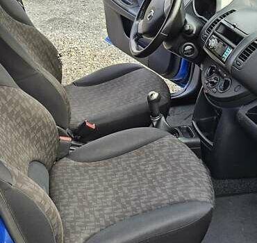 Синий Ниссан Ноут, объемом двигателя 1.4 л и пробегом 290 тыс. км за 4000 $, фото 8 на Automoto.ua