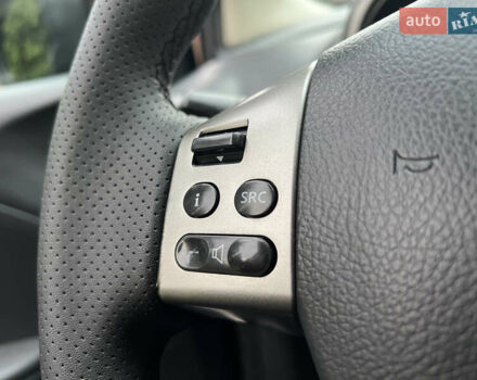 Ніссан Ноут 2006 у Києві на Automoto.ua Синій Ніссан Ноут, об'ємом двигуна 1.6 л та пробігом 277 тис. км за 5999 $, фото 50 на Automoto.ua