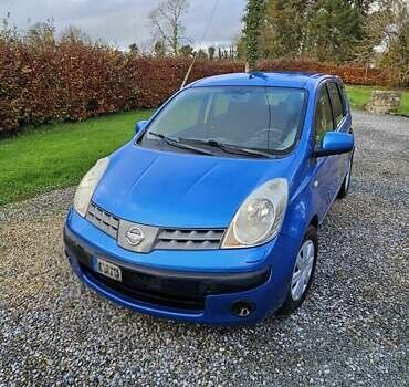 Синий Ниссан Ноут, объемом двигателя 1.4 л и пробегом 290 тыс. км за 4000 $, фото 5 на Automoto.ua