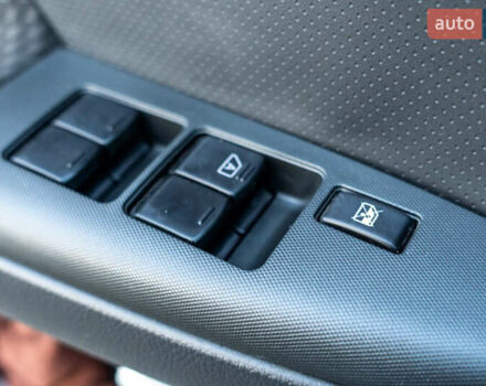 Синій Ніссан Ноут, об'ємом двигуна 1.39 л та пробігом 210 тис. км за 5200 $, фото 11 на Automoto.ua