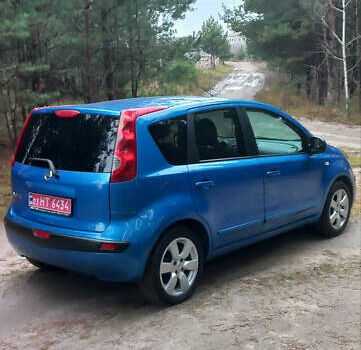 Синий Ниссан Ноут, объемом двигателя 1.6 л и пробегом 187 тыс. км за 6850 $, фото 5 на Automoto.ua