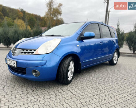 Синий Ниссан Ноут, объемом двигателя 1.6 л и пробегом 200 тыс. км за 6700 $, фото 4 на Automoto.ua