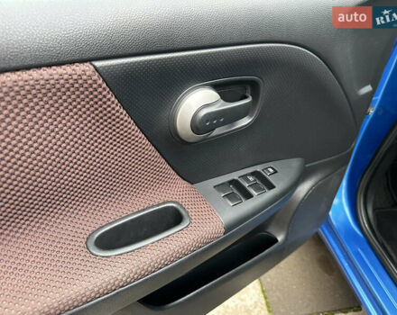 Синий Ниссан Ноут, объемом двигателя 1.6 л и пробегом 115 тыс. км за 7300 $, фото 18 на Automoto.ua