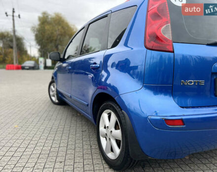 Синий Ниссан Ноут, объемом двигателя 1.6 л и пробегом 200 тыс. км за 6700 $, фото 6 на Automoto.ua