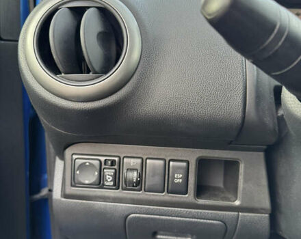 Синий Ниссан Ноут, объемом двигателя 1.6 л и пробегом 183 тыс. км за 6400 $, фото 22 на Automoto.ua