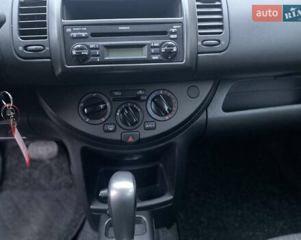 Синий Ниссан Ноут, объемом двигателя 1.6 л и пробегом 150 тыс. км за 6390 $, фото 16 на Automoto.ua