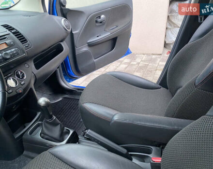 Синий Ниссан Ноут, объемом двигателя 1.6 л и пробегом 170 тыс. км за 5490 $, фото 19 на Automoto.ua