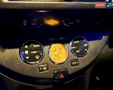 Синий Ниссан Ноут, объемом двигателя 1.6 л и пробегом 147 тыс. км за 4999 $, фото 52 на Automoto.ua