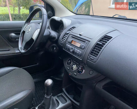 Синій Ніссан Ноут, об'ємом двигуна 1.6 л та пробігом 178 тис. км за 5590 $, фото 21 на Automoto.ua