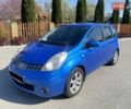 Синий Ниссан Ноут, объемом двигателя 1.6 л и пробегом 220 тыс. км за 6600 $, фото 1 на Automoto.ua