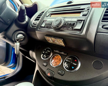 Синий Ниссан Ноут, объемом двигателя 1.6 л и пробегом 217 тыс. км за 6650 $, фото 20 на Automoto.ua