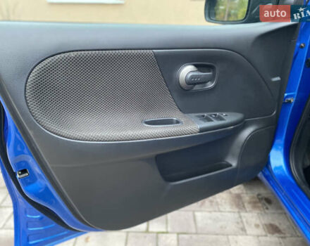Синий Ниссан Ноут, объемом двигателя 1.6 л и пробегом 170 тыс. км за 5490 $, фото 34 на Automoto.ua