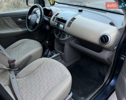 Синий Ниссан Ноут, объемом двигателя 1.6 л и пробегом 250 тыс. км за 4300 $, фото 9 на Automoto.ua