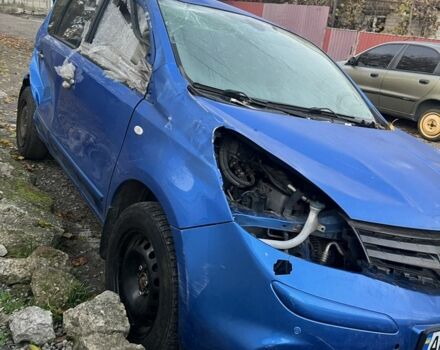 Синий Ниссан Ноут, объемом двигателя 1.6 л и пробегом 160 тыс. км за 2200 $, фото 1 на Automoto.ua