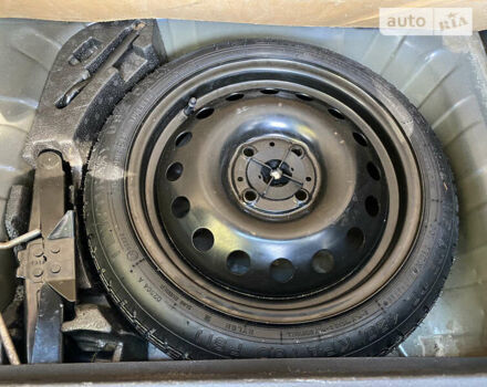 Синий Ниссан Ноут, объемом двигателя 1.39 л и пробегом 178 тыс. км за 6500 $, фото 32 на Automoto.ua