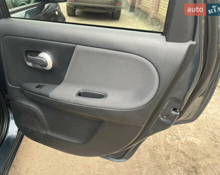 Синий Ниссан Ноут, объемом двигателя 1.6 л и пробегом 238 тыс. км за 7650 $, фото 35 на Automoto.ua