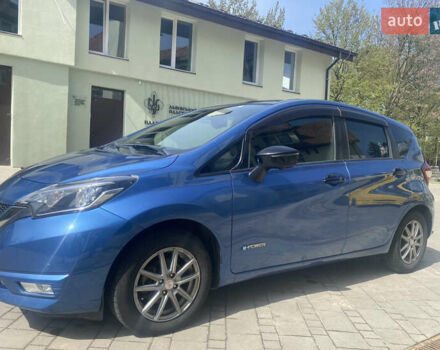 Синий Ниссан Ноут, объемом двигателя 1.2 л и пробегом 73 тыс. км за 12600 $, фото 4 на Automoto.ua